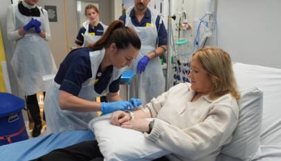 La mononucleosis podría triplicar el riesgo de esclerosis múltiple, según un estudio