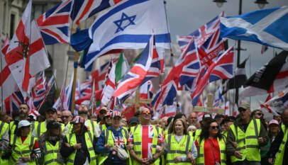 Miles marchan en Londres en protestas de extrema derecha y manifestaciones pro palestinas