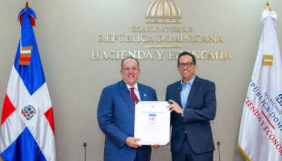 Ministerio de Hacienda y Economía recibe certificación de excelencia en gestión pública Ministerio de Hacienda y Economía recibe certificación de excelencia en gestión pública