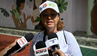 Pediatra neumóloga alerta sobre vigilancia ante virus emergentes y llama a no automedicarse