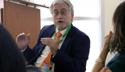 Por qué “se nos pega” el acento extranjero: lo que dice la neurociencia del lenguaje