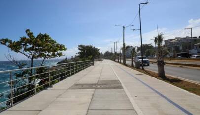 Presidente Abinader y ministro Collado inauguran segunda etapa del malecón de Santo Domingo Este.