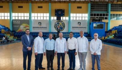 Presidente de Banreservas valora contribución educativa y social del Club Mauricio Báez