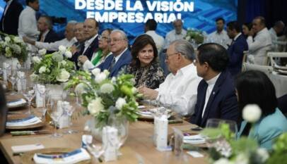 Raquel Peña participa en encuentro empresarial de Capex y resalta visión de futuro para la República Dominicana