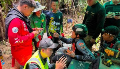 Rescate extremo en Laos: cinco aldeanos que buscaban oro sobreviven tras siete días en una cueva inundada Rescate extremo en Laos: cinco aldeanos que buscaban oro sobreviven tras siete días en una cueva inundada