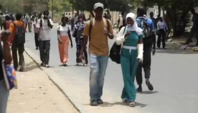 Senegal: opiniones divididas sobre destitución del primer ministro Ousmane Sonko