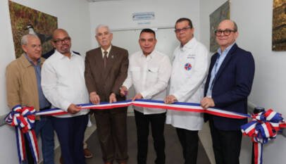 SNS fortalece servicios odontológicos con entrega de nuevo tomógrafo en el hospital Darío Contreras SNS fortalece servicios odontológicos con entrega de nuevo tomógrafo en el hospital Darío Contreras