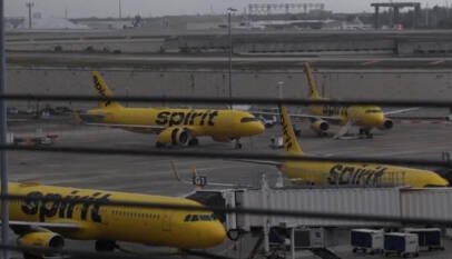 Spirit Airlines anuncia cierre de gradual de operaciones y cancela todos sus vuelos