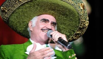 Vicente Fernández regresa junto a estrellas de la banda sinaloense en ‘Tributo al Rey con Banda’: ‘Él respetaba el género’ Vicente Fernández regresa junto a estrellas de la banda sinaloense en ‘Tributo al Rey con Banda’: ‘Él respetaba el género’