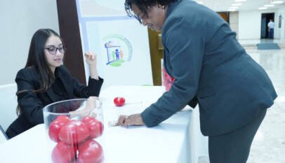 Voluntariado Bancentraliano realiza sexta jornada de donación de sangre junto a Cruz Roja Dominicana Voluntariado Bancentraliano realiza sexta jornada de donación de sangre junto a Cruz Roja Dominicana