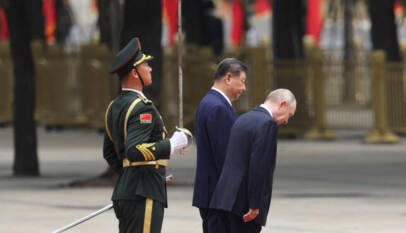 Xi Jinping recibe a Putin en Beijing, otra crucial visita tras la de Trump
