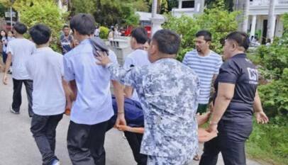 Al menos tres muertos en Filipinas por un terremoto de magnitud 7,8 que generó alertas de tsunami