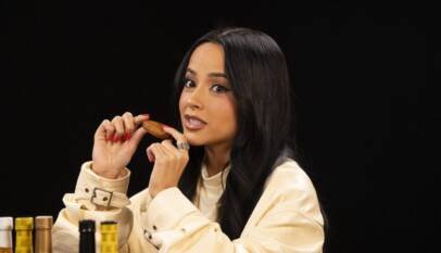 Becky G sugiere spin-off con tacos y confiesa al enfrentar reto de ‘Hot Ones’: ‘Ni siquiera puedes disfrutar eso’