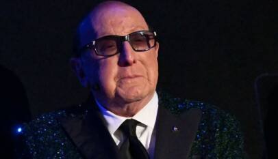 Clive Davis, legendario ejecutivo de la industria musical, muere a los 94 años