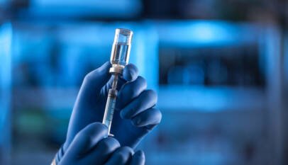 Cómo una vacuna creada con IA intenta anticiparse a una posible pandemia Cómo una vacuna creada con IA intenta anticiparse a una posible pandemia