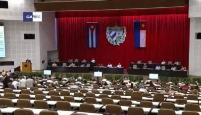 Cuba impulsa reformas económicas con mayor autonomía para empresas estatales