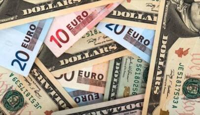 El dólar bajó 17 cts. y euro 20; eran vendidos a .75y .30 El dólar bajó 17 cts. y euro 20; eran vendidos a .75y .30