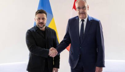 El G7 gira en torno a Ucrania mientras Zelenski aguarda su encuentro con Trump El G7 gira en torno a Ucrania mientras Zelenski aguarda su encuentro con Trump
