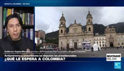 Elecciones Colombia: ¿Cómo Cepeda y De la Espriella están tratando de convencer a los indecisos?
