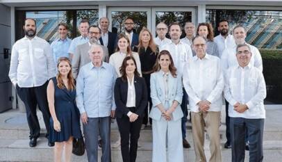 Embajadora de Estados Unidos visita Grupo SID y conoce su visión de expansión internacional