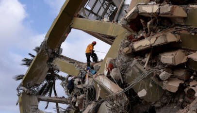 En directo: China anuncia ayuda de 17 millones de dólares mientras siguen las labores de rescate en La Guaira