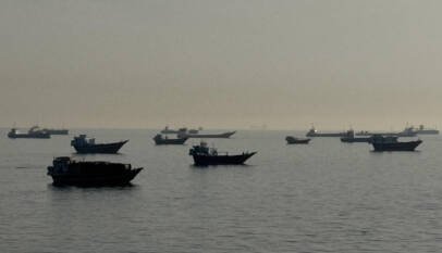 En directo: los Guardianes de la Revolución amenazan a barcos que crucen Ormuz sin permiso de Irán