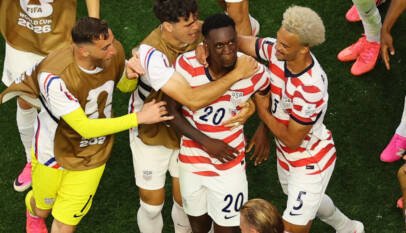 Estados Unidos aplasta a Paraguay en su debut y lanza una advertencia en el Mundial