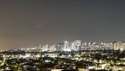 🔴 En directo: Israel ataca objetivos en el oeste y centro de Irán tras la ofensiva con misiles de Teherán