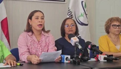 Farmacéuticos de Promese/Cal marchan al Palacio Nacional por años sin respuesta a reclamos