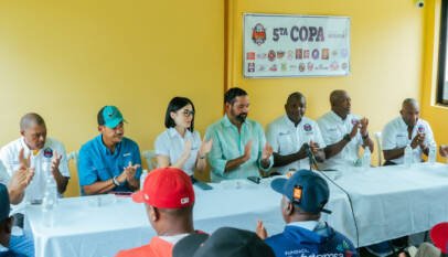 Fundación Refidomsa y Unión de Ligas de Béisbol de Haina revelan detalles de la Copa Infantil de Béisbol