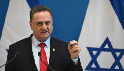 Katz dice que Israel seguirá operando por ahora en el sur de Líbano y que los desplazados no podrán volver