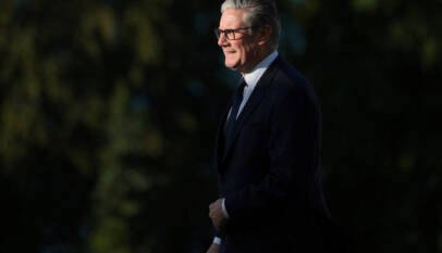 Keir Starmer, ¿con un pie afuera de Downing Street?: crecen rumores de una pronta renuncia