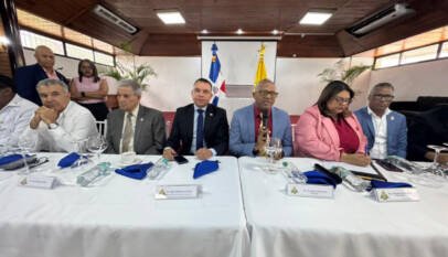 La estrategia con la que el SNS busca descentralizar la atención médica especializada La estrategia con la que el SNS busca descentralizar la atención médica especializada