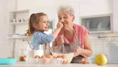 «La solución olvidada a la crisis de salud mental infantil podría estar en los abuelos, según expertos» «La solución olvidada a la crisis de salud mental infantil podría estar en los abuelos, según expertos»