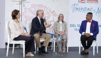 Luis Miguel De Camps anuncia histórica muestra nacional de la Modalidad en Artes en el Teatro Nacional con más de dos mil estudiantes de todo el país