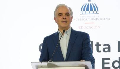 Luis Miguel De Camps encabeza foro sectorial del MINERD en el marco de la Consulta Nacional para el Futuro de la Educación Dominicana