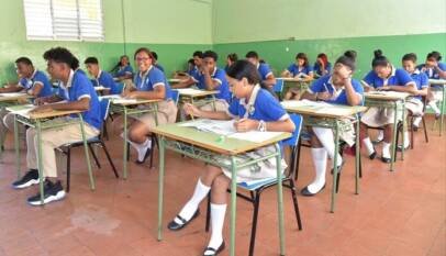Ministerio de Educación convoca a más de 111 mil estudiantes para la primera convocatoria de las Pruebas Nacionales 2026 Ministerio de Educación convoca a más de 111 mil estudiantes para la primera convocatoria de las Pruebas Nacionales 2026