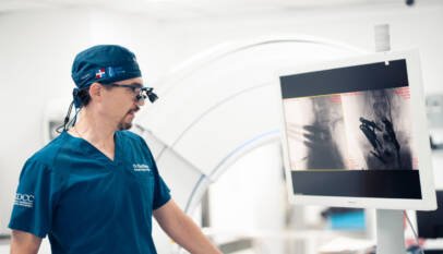 República Dominicana realiza su primera cirugía de columna con navegación tridimensional O-arm
