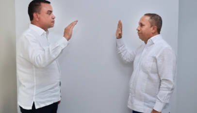 SNS nombra nuevo director regional de salud en Enriquillo para reforzar servicios sanitarios