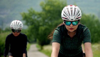 Afganistán: ¿cómo escapó el equipo femenino de ciclismo de los talibanes?