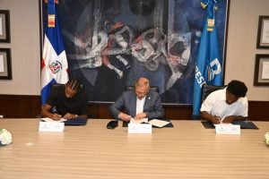 Banreservas incorpora Montero y Feliz embajadores en Europa