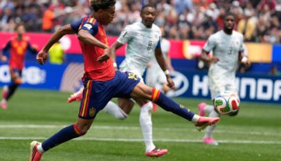 Doblete de Mikel Oyarzábal vuelve a poner a España de favorita en el Mundial 2026