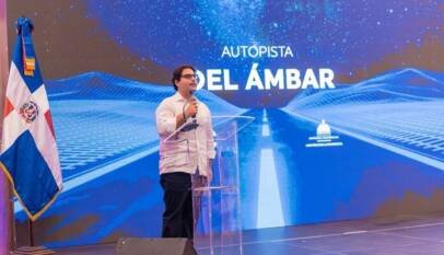 Gobierno presenta proyecto Autopista del Ámbar a sector privado y autoridades de Puerto Plata Gobierno presenta proyecto Autopista del Ámbar a sector privado y autoridades de Puerto Plata