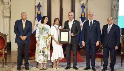 Gobierno reconoce la excelencia docente con la entrega de la Medalla al Mérito Magisterial 2026