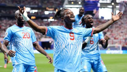 Inglaterra supera el susto inicial y vence a RD Congo gracias a un doblete de Kane