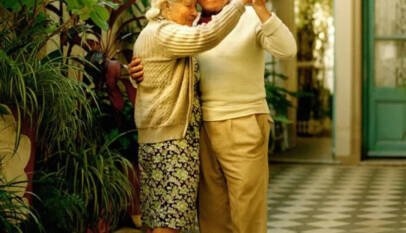 Las personas que viven hasta los 100 años tienen una cosa en común, y no tiene nada que ver con la dieta