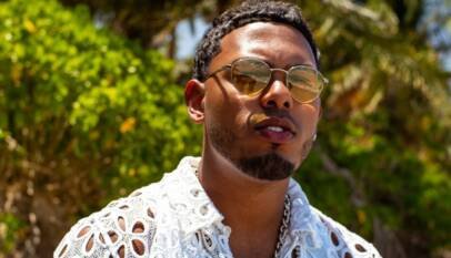 Myke Towers, Eladio Carrión, Greeicy y más encabezan iHeartRadio Fiesta Latina 2026
