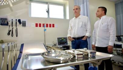 Presidente Abinader entrega 1,000 títulos de propiedad que garantizan seguridad jurídica a más de 4 mil personas en Los Frailes de Santo Domingo Este