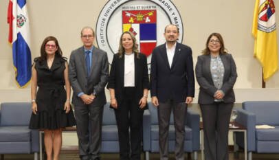 PUCMM analiza la responsabilidad civil médica desde la seguridad del paciente