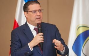Sanz Lovatón y la política del futuro (OPINION)